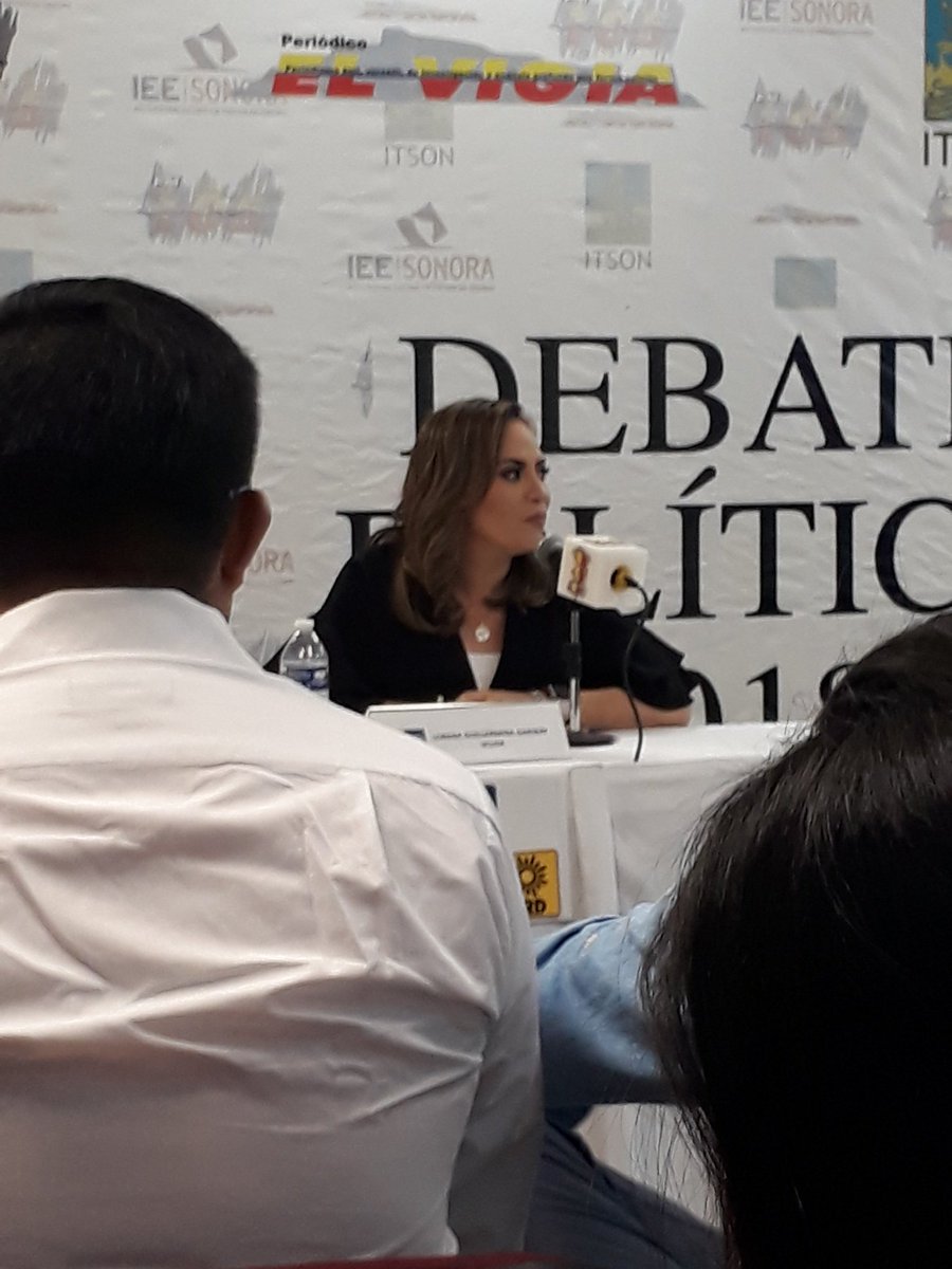 AnabelGarciaL's tweet photo. "Soy una mujer guaymense, madre de familia, tengo la vocación de servicio y este primero de julio haremos un cambio a favor de Guaymas" @LorenaGaribayUl https://t.co/xR3mH5ICrZ