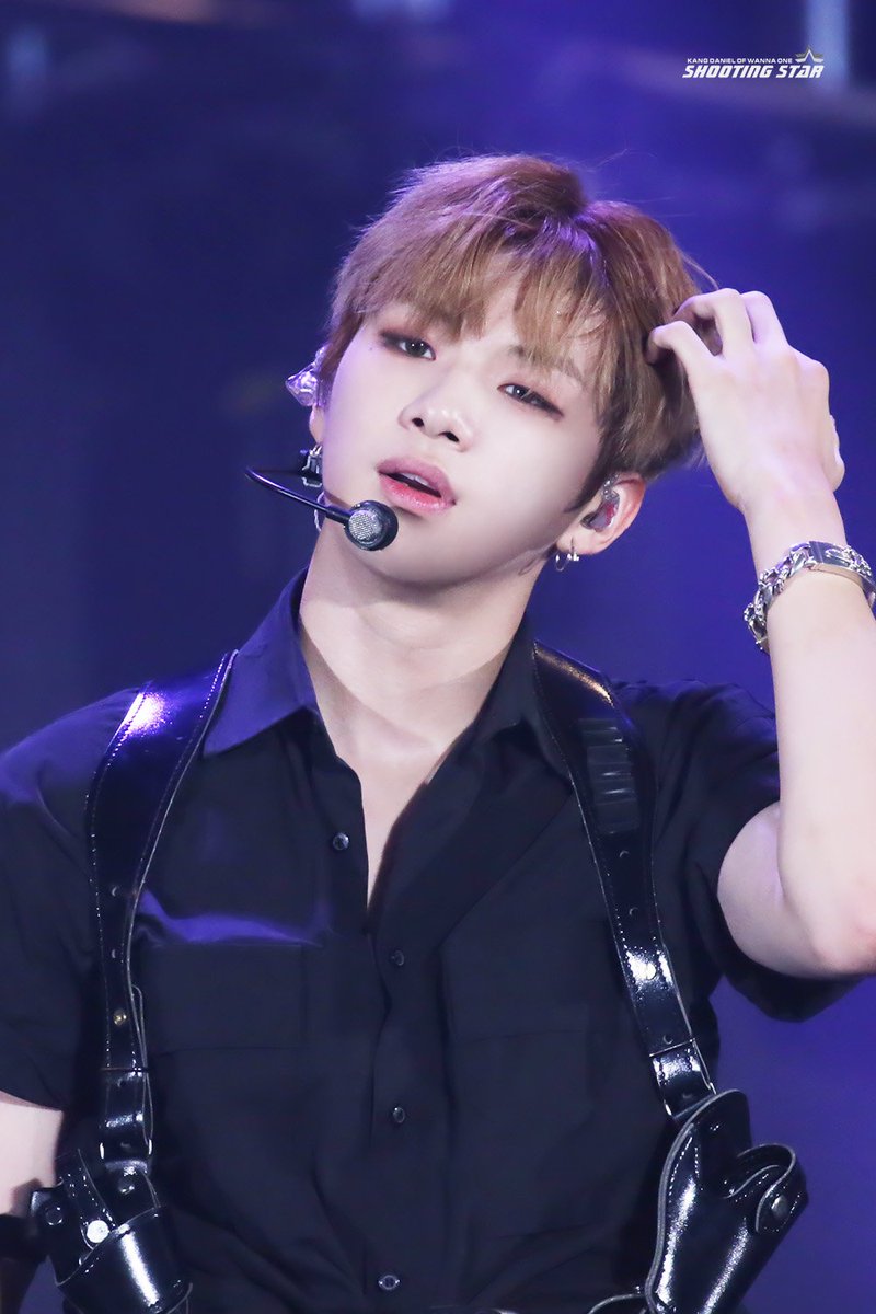 SS_961210's tweet photo. 180602 WANNA ONE WORLD TOUR ONE: THE WORLD IN SEOUL #강다니엘 #Kangdaniel #워너원 #Wannaone https://t.co/kOe9XnC0Ta