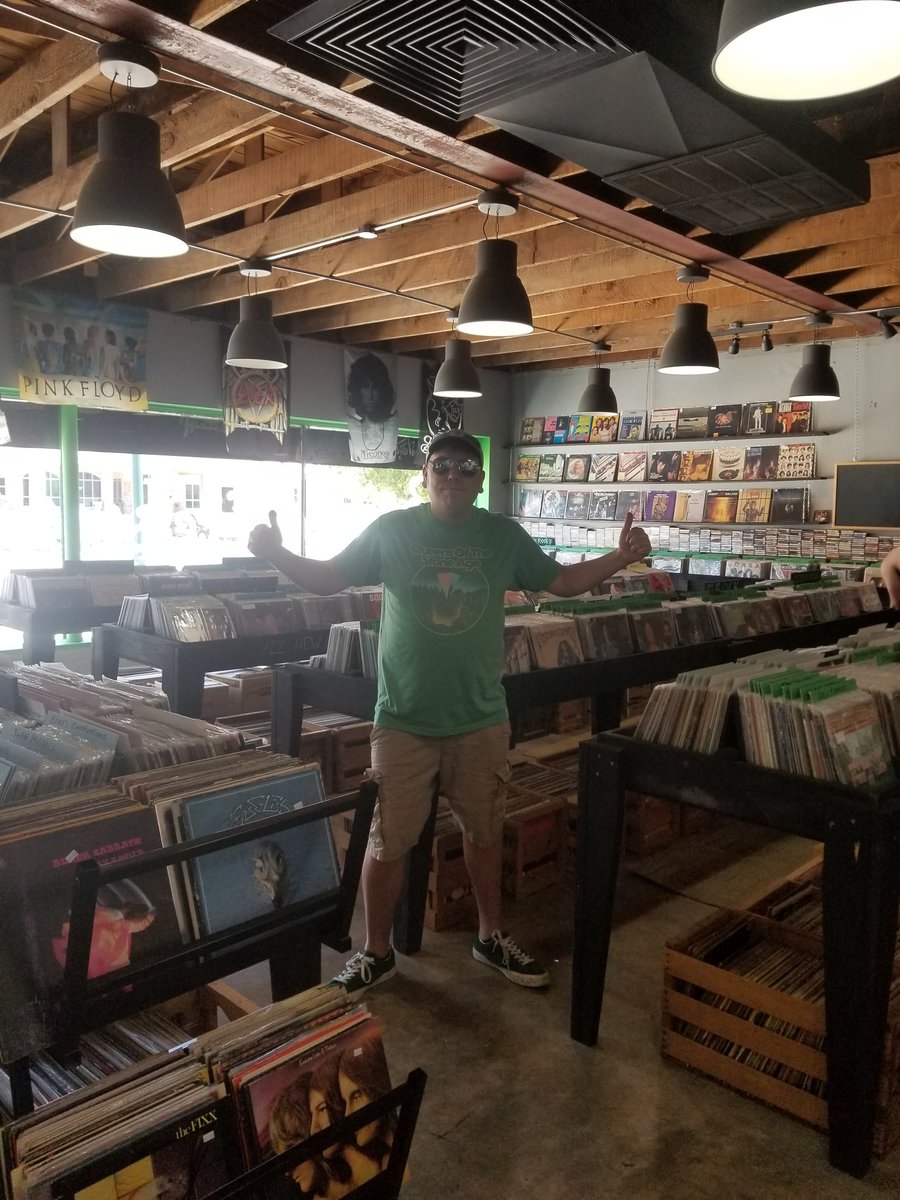 Joel311Bandit's tweet photo. IT'S HOT AS HELL OUT!!!🔥🔥 Even the Devil would need some AC today but perfect enough for some #Villains @qotsa That can only mean one thing. I'm workin up here @BrothersMusicKC Music allllllllllll day we close at 8. We got the AC and tunes goin @PennyClevenger #NotANarc https://t.co/fV2CpXGV5l
