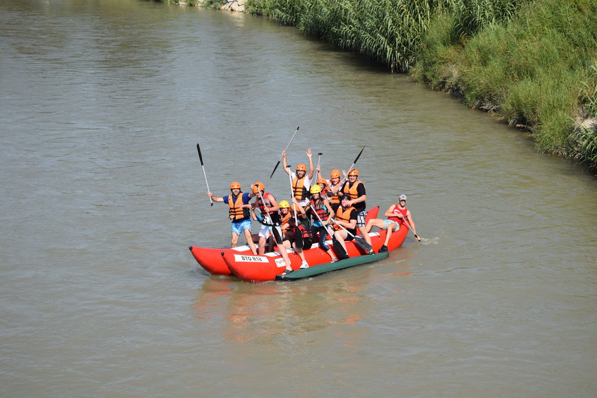 blancaturiocio's tweet photo. Descenso espectacular con nuestros amigos de @amsrdelmonte  #Guardamar, una mañana de domingo que tuvo de todo Sonrisas y lágrimas (de tanta risa) e incluso arañazos #presidenta #presidenta un placer vuestra compañía #quenotelocuenten #raftingenmurcia https://t.co/ctrP6Obsax