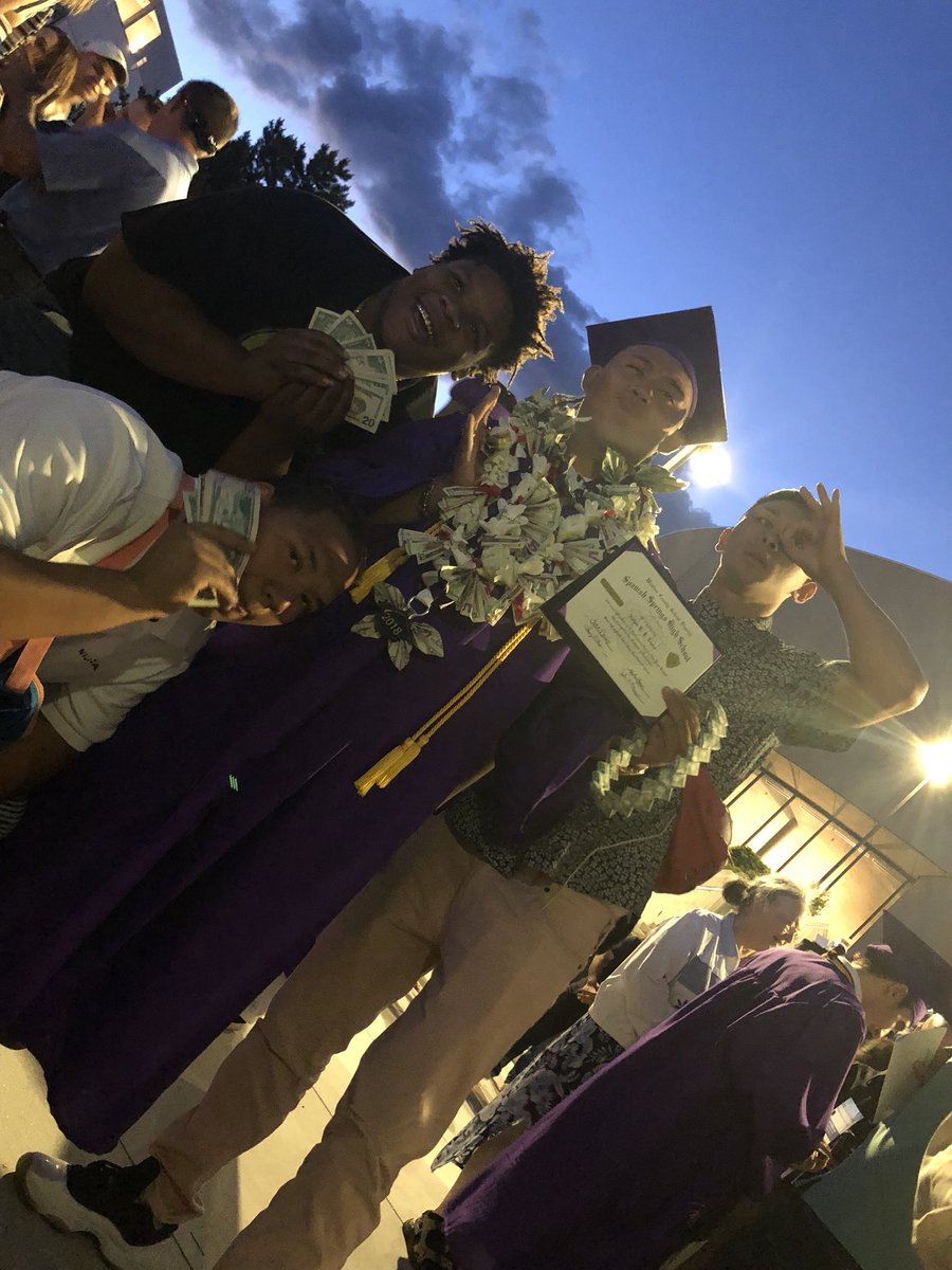 jperaxx's tweet photo. WE LIT BITCH‼️💯💯 https://t.co/Lc8XWGSgN5