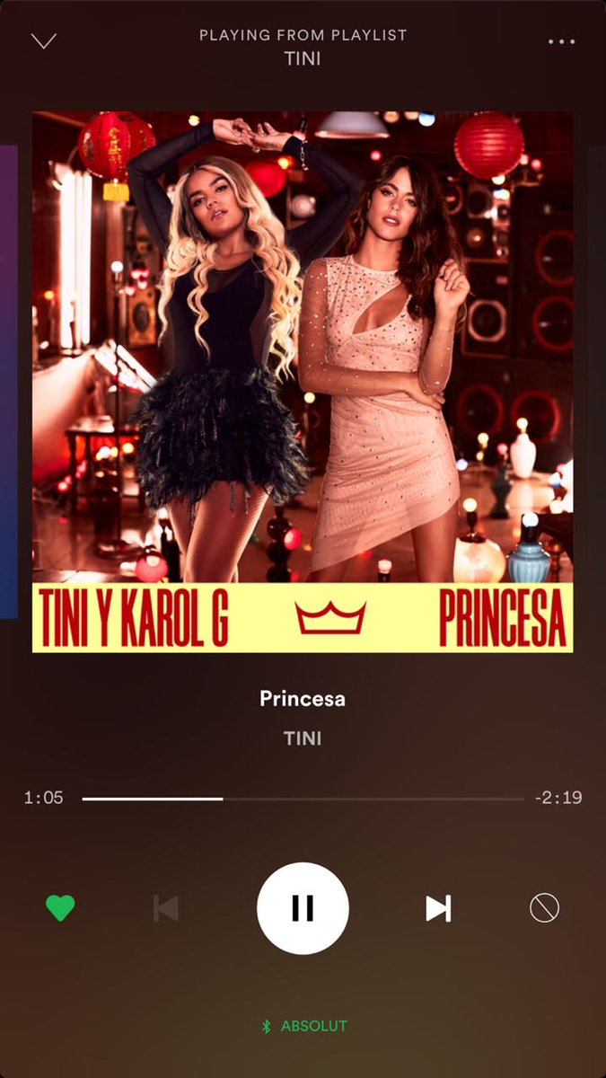 stoesselmexico's tweet photo. #PrincesaTini #DigsterInvita llevo tanto tiempo imaginando lo que seria verla en vivo, la sigo desde el 2012 y la seguiré siempre 💕💕👑 https://t.co/zDiZAFX1NS