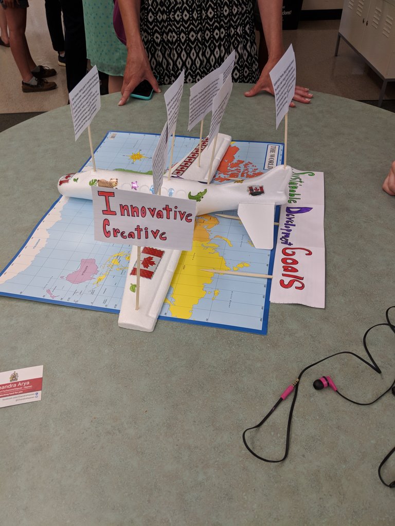 MsTaylor2017's tweet photo. Amazing work from the students of @MrsRChambers #socialsciencefair @EmmaMcNair4 @carmenmarinnnn @FiMilligan https://t.co/zIodKPkzip