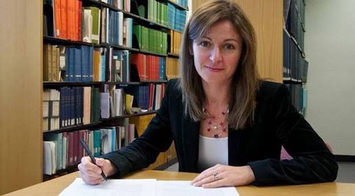 Henüz 28 yaşındayken Einstein'ın da bulunduğu 20 kişilik Big Ideas listesine giren, karadelikler ve nötron yıldızları alanında öncü katkılar sunmuş bilim insanı Feryal Özel, NASA’nın 2020’de gerçekleştireceği Uzay Teleskobu Projesini yönetiyor...