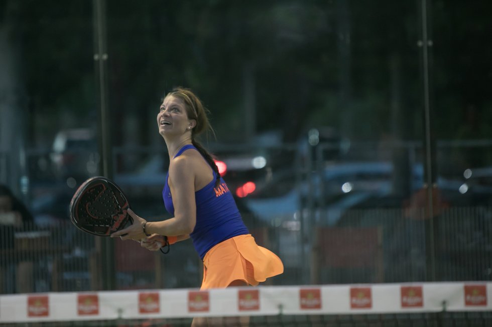 PlanetaPadel's tweet photo. Junio y el pádel femenino siguen de moda en el Circuito de Pádel Estrella Damm: https://t.co/NBVnoKKMYV #pádel #torneospadel #estrelladamm #circuitopadel #padelfemenino @CircuitoPadelED https://t.co/9P7HKNiyWh