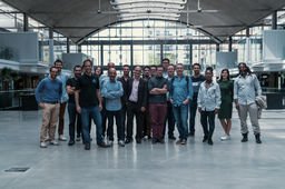FlashTweet's tweet photo. 4️⃣[#Blockchain ] #ChainAccelerator, l’accélérateur qui veut booster les #startup blockchain inauguré à #StationF https://t.co/SCQF2XFgsr v/@LUsineDigitale 

#FlashTweet

#Tech #Startup #Bitcoin #Cryptocurrency #Crypto #CryptoCurrencies #TransfoNum #Fintech #FrenchTech https://t.co/7fqKJHCTHG