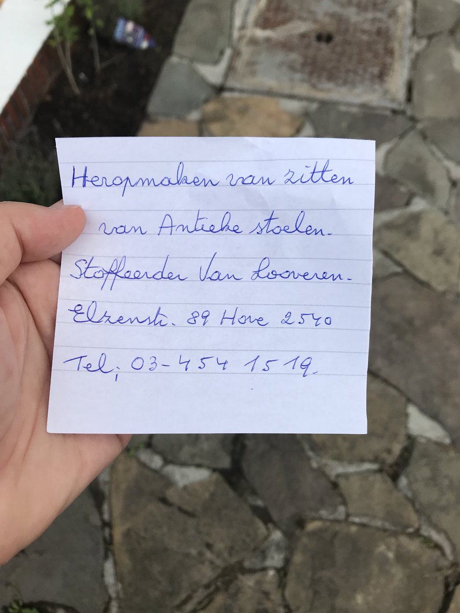 Turan_Guler's tweet photo. Is dit niet de #allerbeste #reclamefolder ooit ? #ditisecht #inmijnbus #vandaag #18mei2018 https://t.co/5YVoWz6MXZ