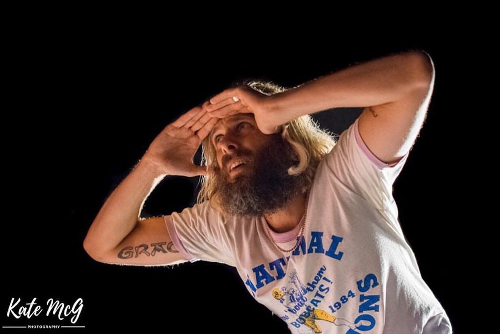 AWOLnationFANS's tweet photo. "I'll be watching from the center of the hollow Moon" ππΊπ€ #EdgeSecretThing 2018 π· @KMcGPhotography @awolnation #awolnation #HereComeTheRuntsTour #HereComeTheRunts #redbullrecords #awol2018 #katemcgphotography @the_edge https://t.co/YZ7LXHSbnR