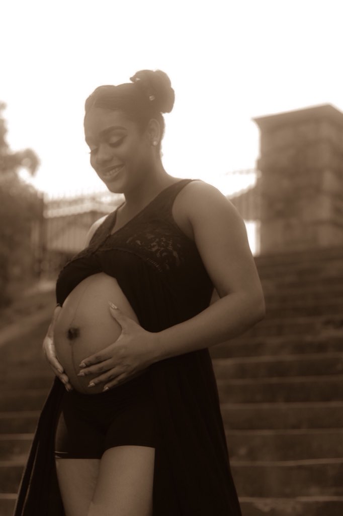 _JustGINNY's tweet image. My ❤️ #4WeeksLeft #CountdownToBabyG #mcm #mce #babyboy #JulyBaby #SummerBaby #EYELoveYou