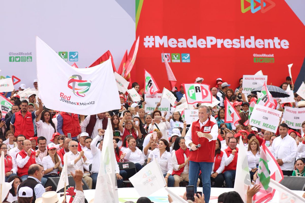 RomoMedina_'s tweet photo. Con mucha alegría y demostrando la fuerza de nuestro partido, recibimos en Aguascalientes a nuestro Candidato @JoseAMeadeK confirmando que es el mejor perfil para llevar a buen puerto el destino de nuestro país. #MeadePresidente https://t.co/pbzpM5x5I2