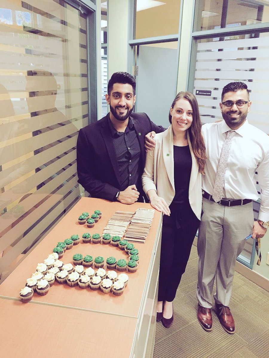 Happy Monday! Kickin off the Employee Appreciation week with some cupcakes and gift cards! #WeMakeTD #EmployeeAppreciationWeek #TDCT9194 @rumsters @CSirovyak_TD