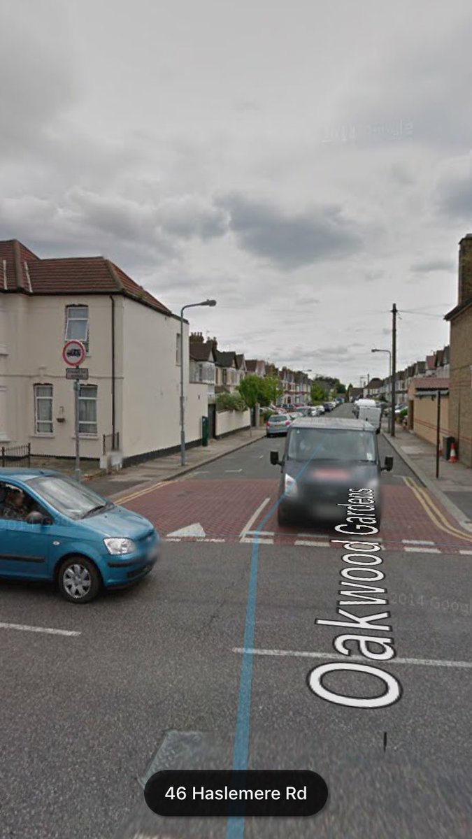 CommSuppNet's tweet photo. a crying #shame to see the #destruction along #greenlane @RedbridgeLive &amp; @MayorofLondon the entrance to the side streets looked uniform and smart as per google image below, now after #waterworks the brick was carved out and replaced with #tarmac this WAS GreenLane/Oakwood Gdns https://t.co/XKUA0JKORZ