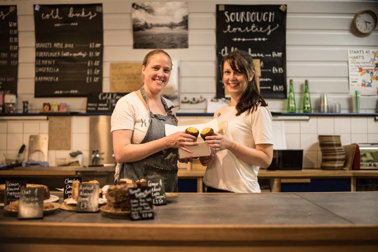 AvonFireRescue's tweet photo. Make friends this Loneliness Awareness Week. @HartsBakery have come up with a reciepe to share with friends! https://t.co/MhOcugcGbl  #MakeFriendsWithMarmalade #LetsTalkLoneliness #ConnectionCake https://t.co/Aoi9bVqBha