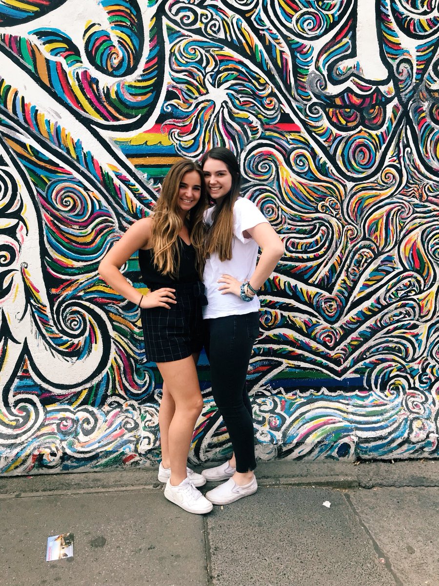 hhuyard01's tweet photo. 📍Berlin  @PVHS_GAPP https://t.co/OAW34wgccp
