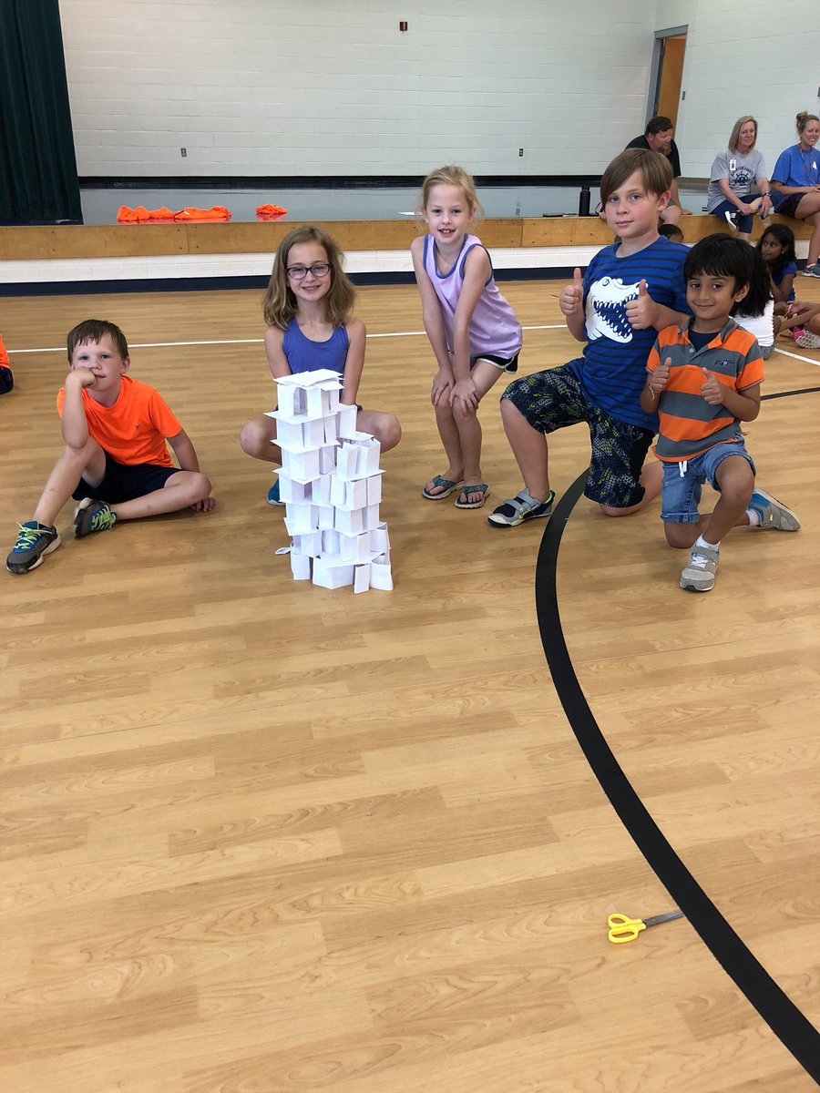 WESSummerCamp's tweet photo. Finishing up some of our towers before we test and improve #WESSummerCampRocks https://t.co/Li65SAgMzs