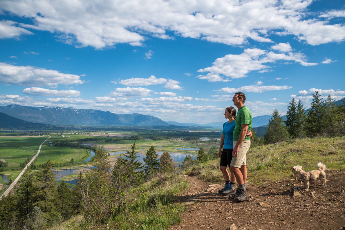explorecreston's tweet image. Whether adventuring solo or with a guide, by boat or bike or golf cart, take a minute (or a month) and get a little lost along the Creston Valley - Kootenay Lake Route. (Photo credit Andrew Libby)
bit.ly/2HY71vi #routeconnect #discovercvklroute