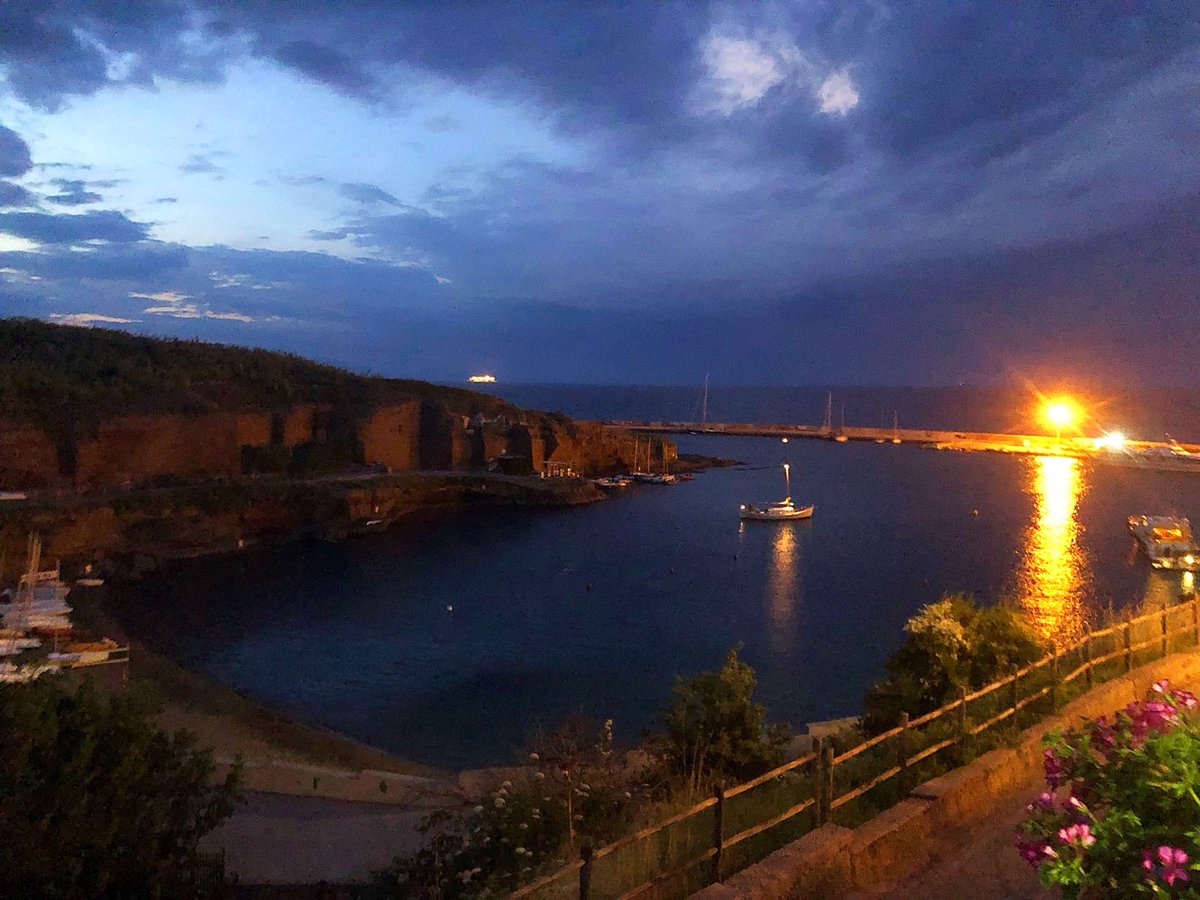 PecchiniSimone's tweet image. Buon lunedì sera @RobertoRenga