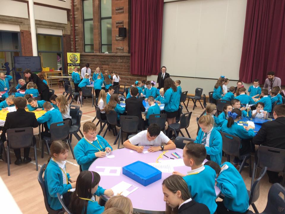 entrepreneurme's tweet photo. Enterprise is the Business, Enterprise is the Business Enhanced, Step up with Enterprise &amp; Busy Bees. Our programmes are a fantastic way to teach kids about money, job roles, literacy and teamwork. Get in touch for more info or to book a place for next term #skillsforworkandlife https://t.co/1FEwDOr0v3