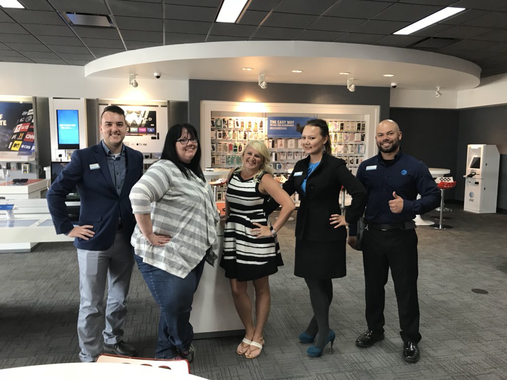 Day 2 of East region spirit week #heartlandstates  #unleashtheeast #heartlandhustle #thisishowweheartland #heartlandpride