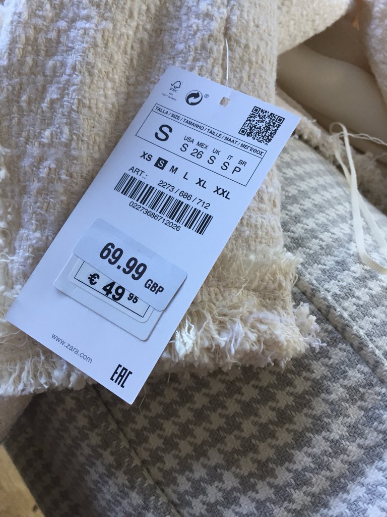 sjhaddersx's tweet photo. @ZARA LOVE this jacket from https://t.co/cdaKNk0aou but surely you have the XR the wrong way round!? https://t.co/ywqDjgVuu2