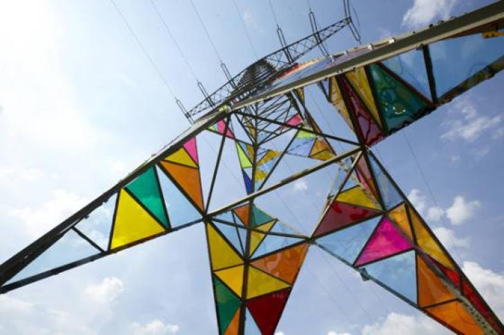 artflychris's tweet photo. Stained glass pylons anyone? Up with this sort of thing.
https://t.co/MMwt3wceaA https://t.co/XgaZwajpNi
