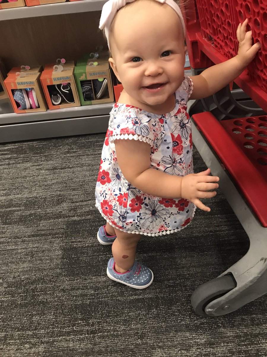 madds_weeks's tweet photo. Look at how proud she looks trying on these sneakers 😍👟 https://t.co/VhJorpdj9q