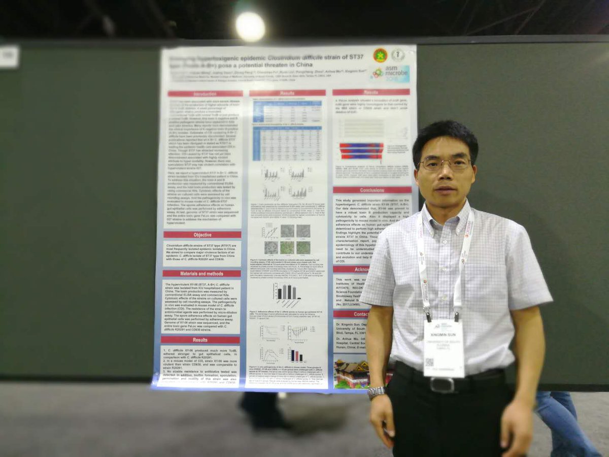 USFSunLab's tweet photo. We had an amazing weekend at @ASMicrobiology conference. We are proud of Chunhui and Zhong for presenting their research! #asmicrobe #ASMmicrobe2018 #vaccine #cdiff #clostridiumdifficile https://t.co/3KfRg8LCdS