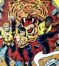 Comix_N_Games's tweet photo. Recommended #Comic - #TheDeadlyHandsOfKungFu #1 (1974) - "Origins of the Sons of the Tiger" - First appearance of #SonsOfTheTiger (#LinSun, #AbrahamBrown (#BlackTiger / #AbeBrown), #RobertDiamond) - #MasterKee - #SuiTiKama - #AmuletsOfPower - #Marvel #Comics #MarvelComics https://t.co/t2SOvRPOOU