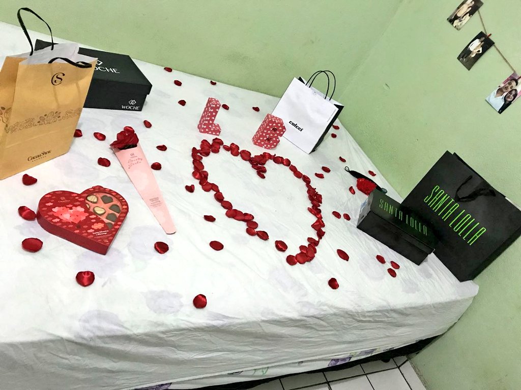 Moraesinhaa's tweet photo. Ainda sobre o dia dos namorados, que foi maravilhoso 😍😍😍😍💍 https://t.co/xRHJVGaNA2