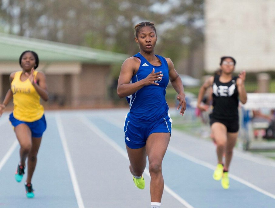 IUE_TFXC's tweet photo. Welcome to the family Daijah!!!

RT: Welcome Track &amp; Field signee Cordaijah McBride @_CMcbride from @burkecountyhs in Georgia! https://t.co/0FCfL0yLrO … #RedWolfNation @GAMilesplit #TrackNation https://t.co/BedzacIlOF