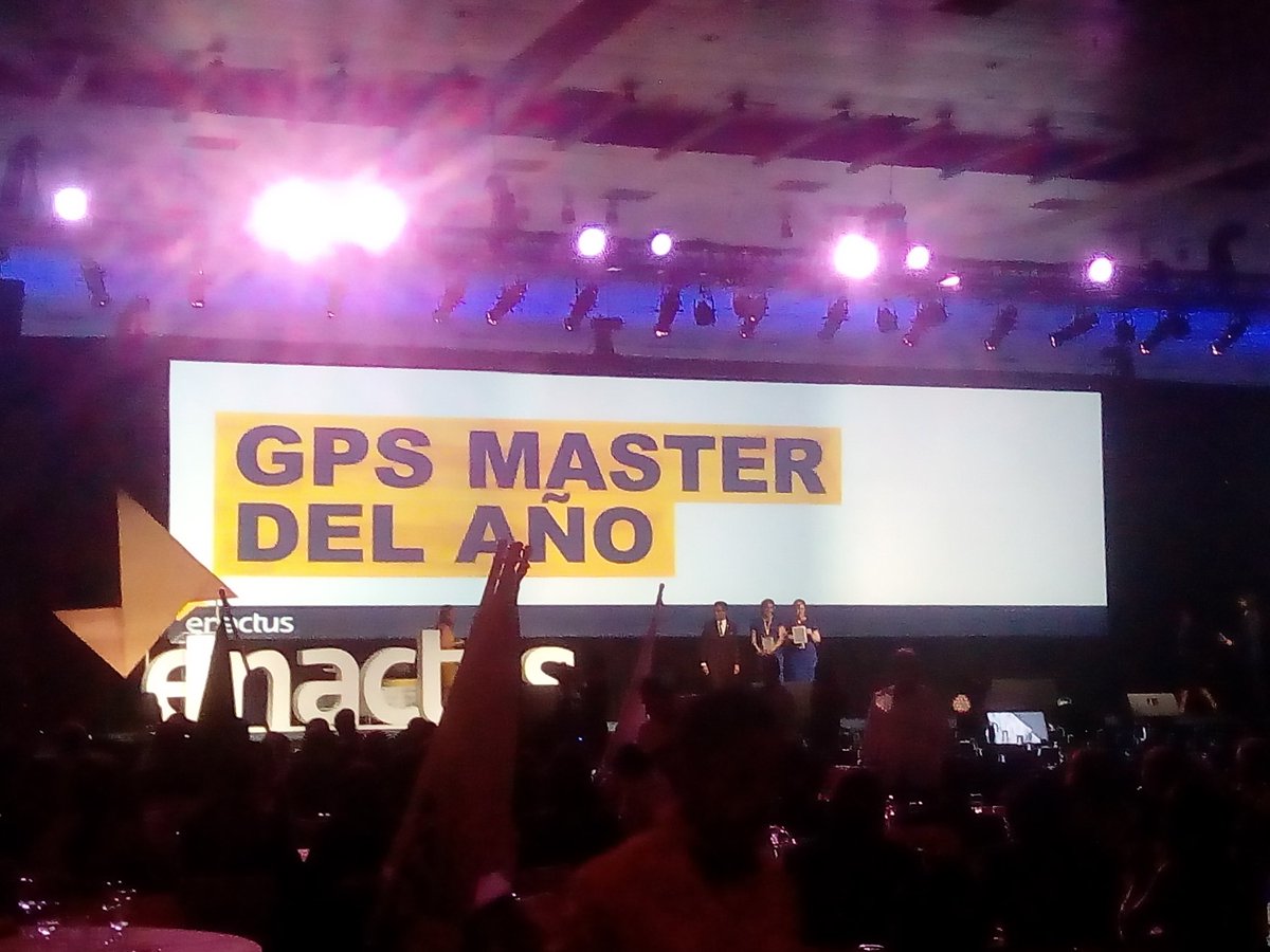ENACTUS_UTM's tweet photo. Nuestras DOS consejeras, ¡ganadoras al premio GPS Máster del año! https://t.co/JNXPCnY1Ix