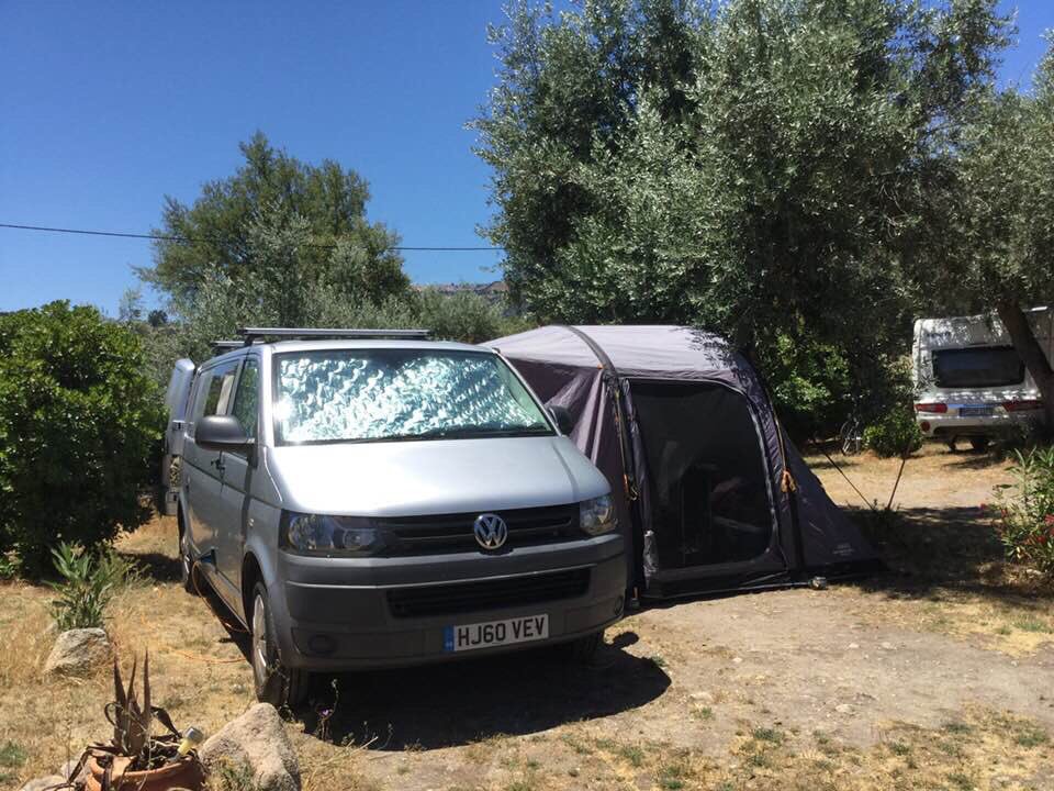 Motor_Homie's tweet photo. My friends Van #Stolen in #Emsworth this afternoon between 3 and 4 OClock. HJ60VEV #Volkswagen #T5 please #Share https://t.co/SXyeyyE11w