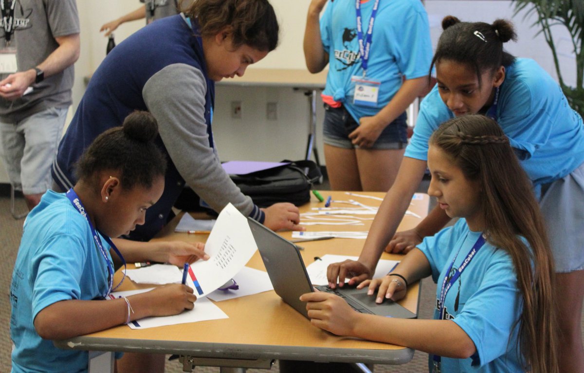 CSUSBcyber's tweet image. Watch out! Bank of America is teaching these scouts the importance of properly securing your information! Don’t throw away documents with sensitive info, or they might just recover your password! 😧
#gencyber
#gssgc 
#boa
#bankofamerica
#cybersecurity