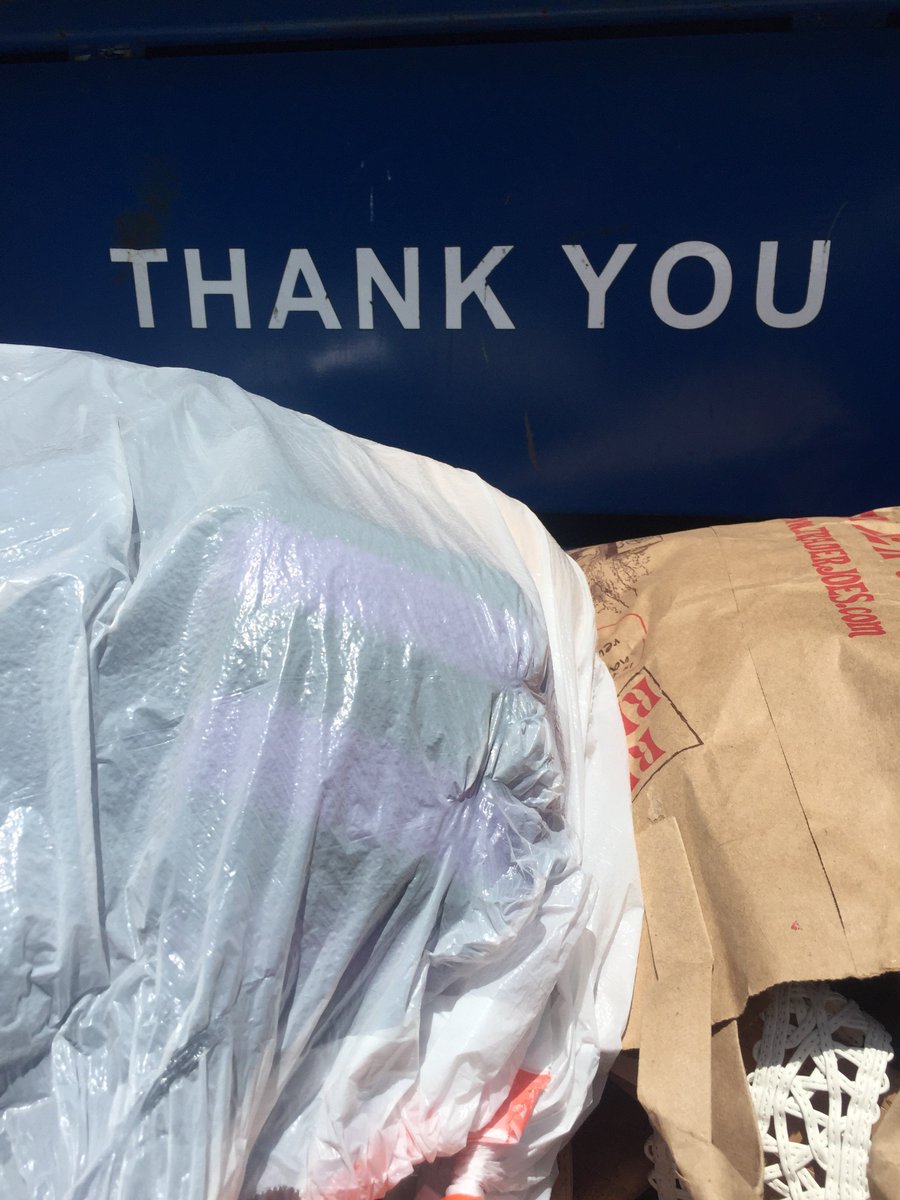 cjustme11's tweet photo. Remember to donate clothing here @HMS_Eagles to support Ms Pina and our family center. #hmsgrit https://t.co/lGQsUOfxv2