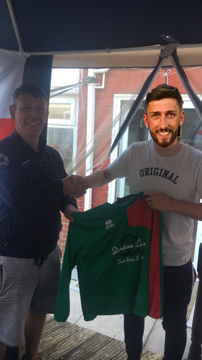 DublinersFc's tweet photo. Breaking news: Dubliners F.C. sign Joesph Edwin winston Carter on a undisclosed fee https://t.co/0xcNVtGQjV