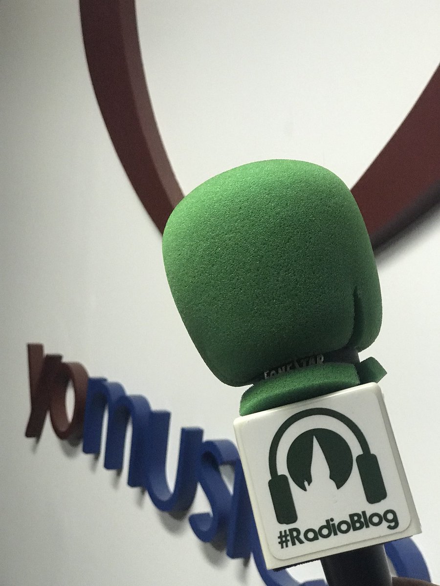 🎙 ¡Todo preparado! A partir de las 21.30h. Nos escuchamos en el #Radioblog de la Semana Santa desde @TiendaYoMusico 

Hoy con: 

➡️ <a href="/FJTorrescom/">Francisco Javier Torres Simón</a> 

➡️ <a href="/bernalmusik/">José Manuel Bernal</a> 

➡️ <a href="/DAlvarez_Music/">DAVID ÁLVAREZ</a> 

▶️ facebook.com/elcostal