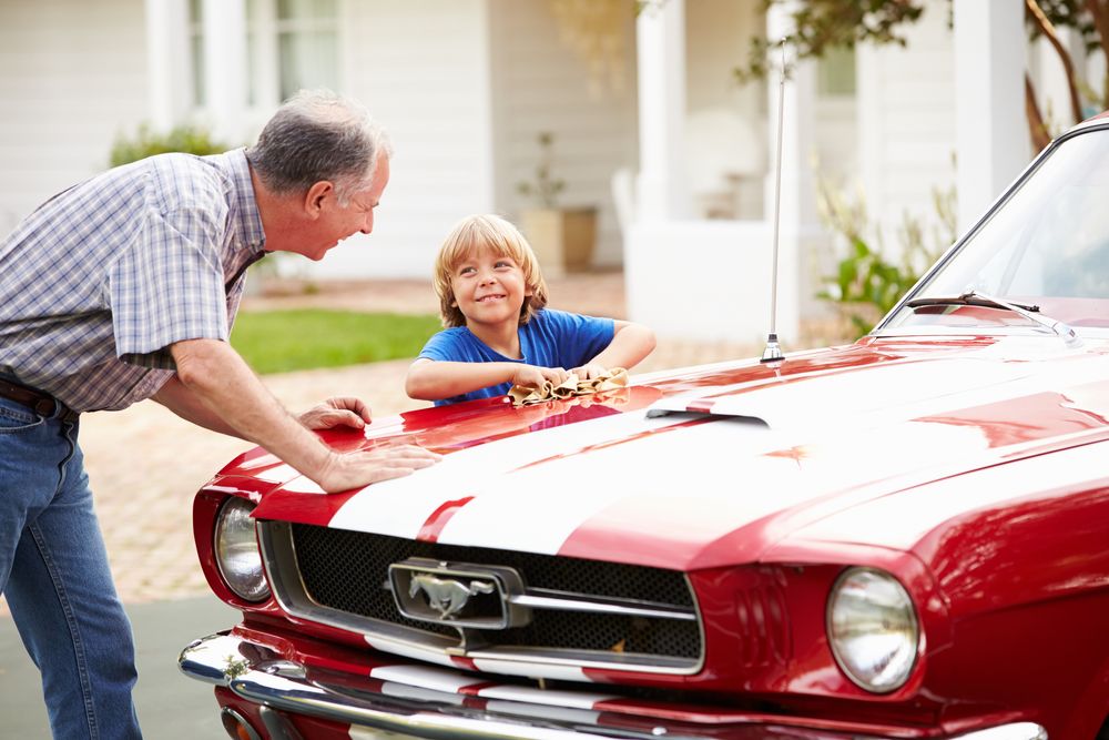 BBInsuranceSC's tweet photo. Celebrate the past, but plan for the future! Keep your antique auto covered with classic car insurance. Contact Insurance Management Group today for a quote! #IMGSC https://t.co/zBxFl5SEiK https://t.co/huWtks9A2W