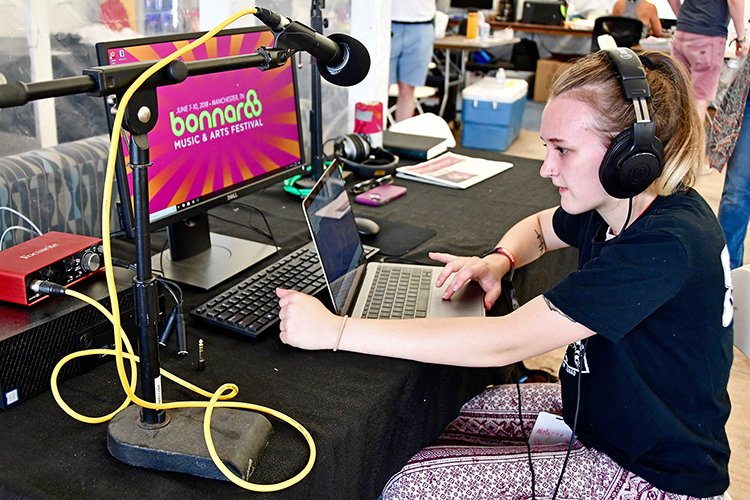 MTSUNews's tweet photo. #Roo2018 is in the history books, but you can still catch up with all #MTSU's great @Bonnaroo coverage by and with our @MediaCollegeMT #multimedia students! https://t.co/lueZdAQ0Pm #TrueRoo #woohoo https://t.co/L86soGqYl9