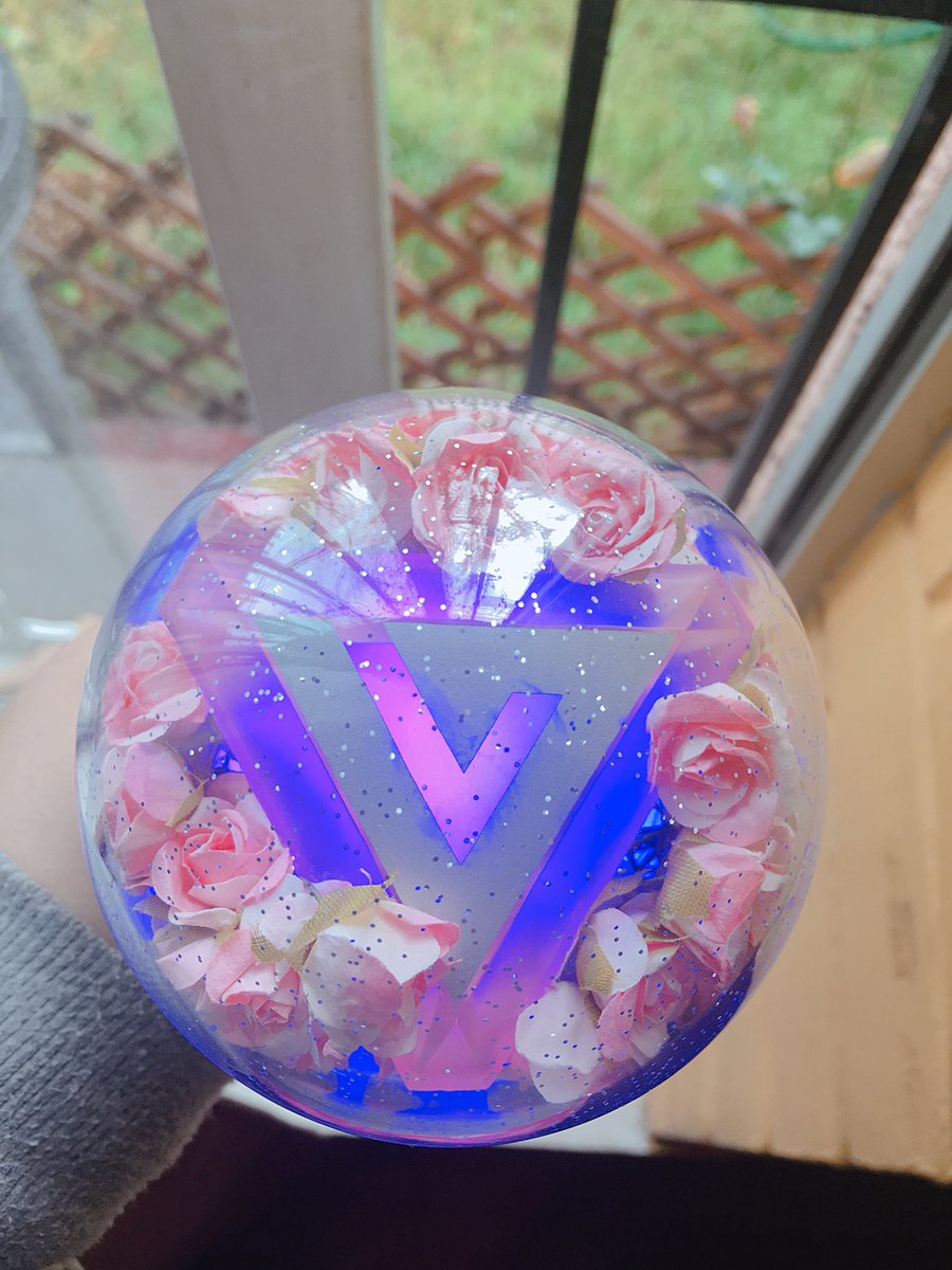 TamVictoria_S's tweet photo. #caratbong @pledis_17 https://t.co/QZpdSkrgsv