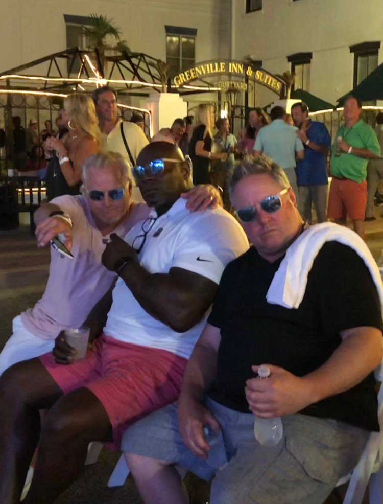 RevoSunglasses's tweet photo. We see you #TerryAhola (an original Revo ambassador), @pastorofpain and @gary_valentine 😎 #DeltaSoul https://t.co/NoTSNMiAjT