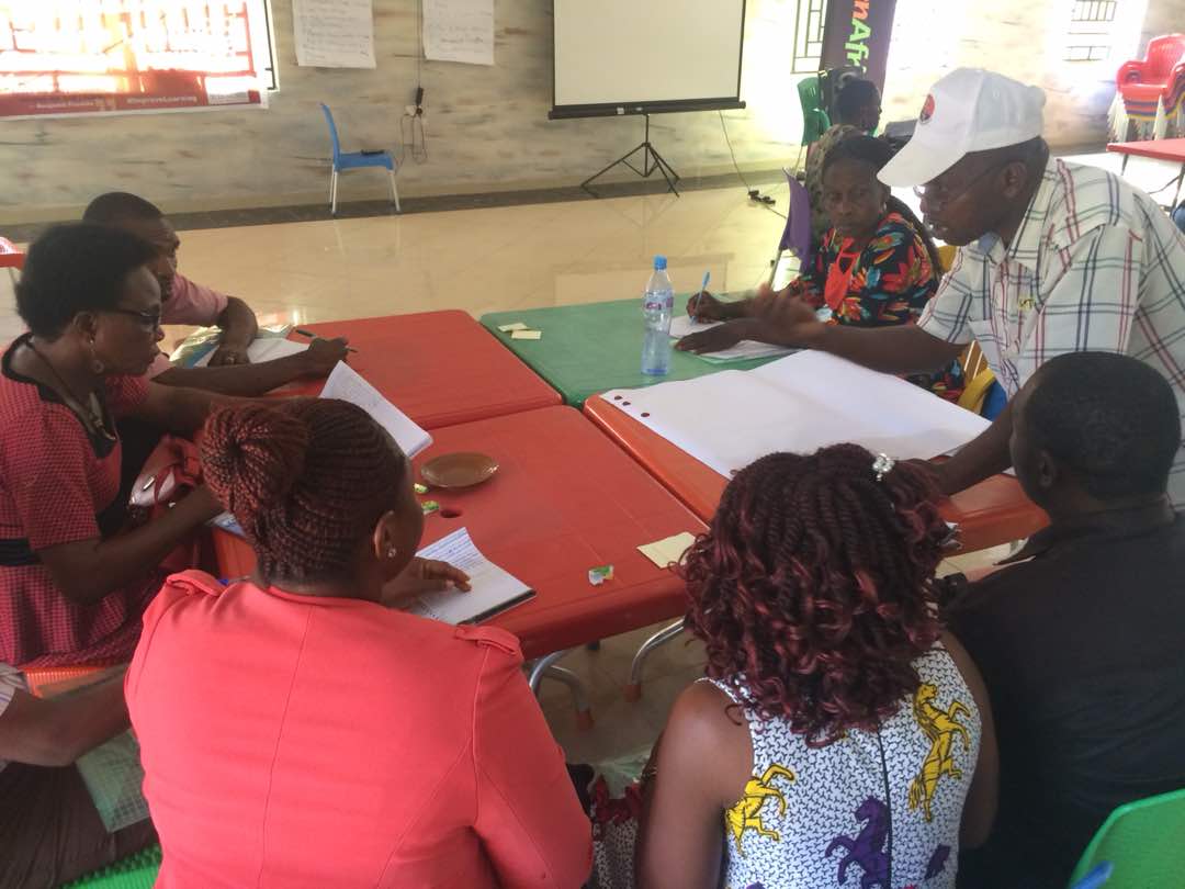 southsaharan's tweet image. #Day1 ENUGU WEST: #ImproveLearning #TeacherTraining. Group activities

@TYDFoundation @teenafrika @ActionAidNG @BritishCouncil  @Teach4Nigeria @UNICEF_Nigeria @gatesed @DFID_Education  @PSIPSE @USAIDNigeria @USAIDEducation