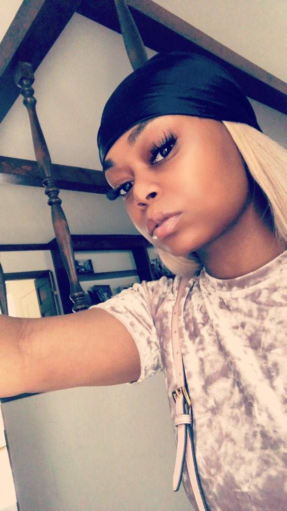 LondynPaigeee's tweet photo. Had To 🤩
#CleanSkinTwitter https://t.co/2A6J8e1xbu