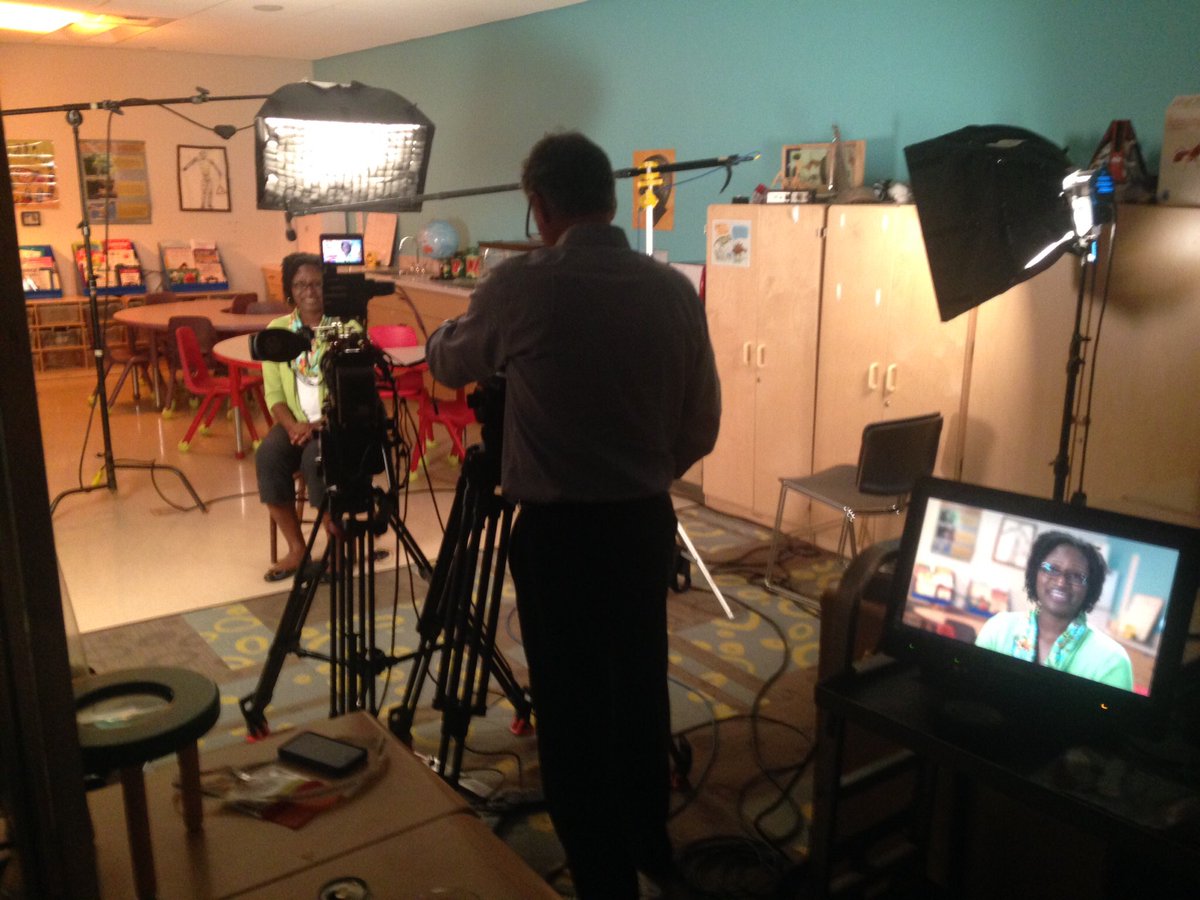 ronettateach1's tweet photo. Was honored to be chosen to be interviewed about my experience at the #MEMTA conference. This PD changed the trajectory of my teaching career! 😊#grateful #PD #Science #Foreverlearners #behindthesecene @NorthamptonKISD @KleinISD https://t.co/4cUtxEnmrg