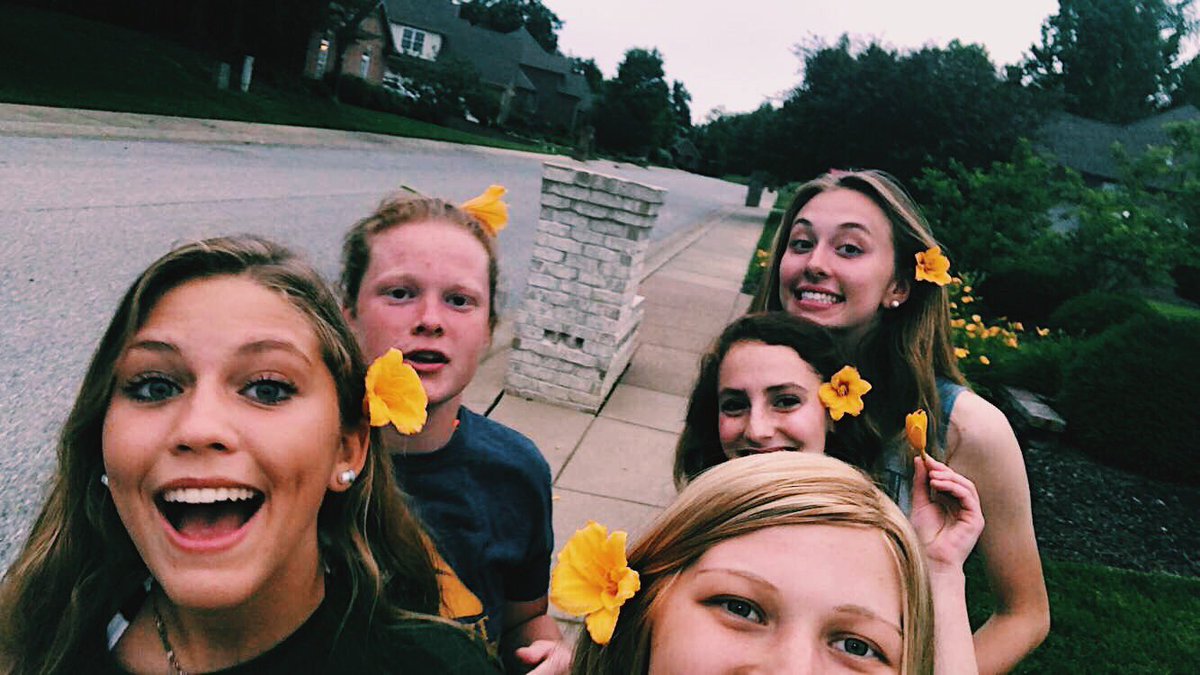 a_johnston24's tweet photo. happy bday to my bestie gail ! thanks for the endless laughs and your weird actions,, thanks for always being there for me and letting us come to your house:) i can’t wait to see you at EBA tonight lol🙂 love you homie ❤️ #stuttergang https://t.co/YZefiBIaH5