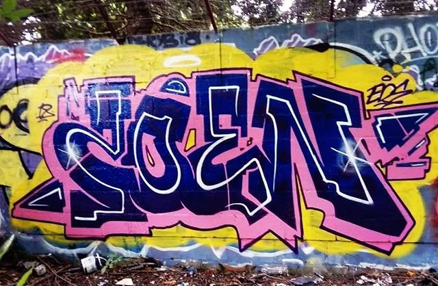 New_Eire's tweet photo. #graffiti #neweire #ireland #irishgraffiti #irishgraff https://t.co/Zor04tcOdQ