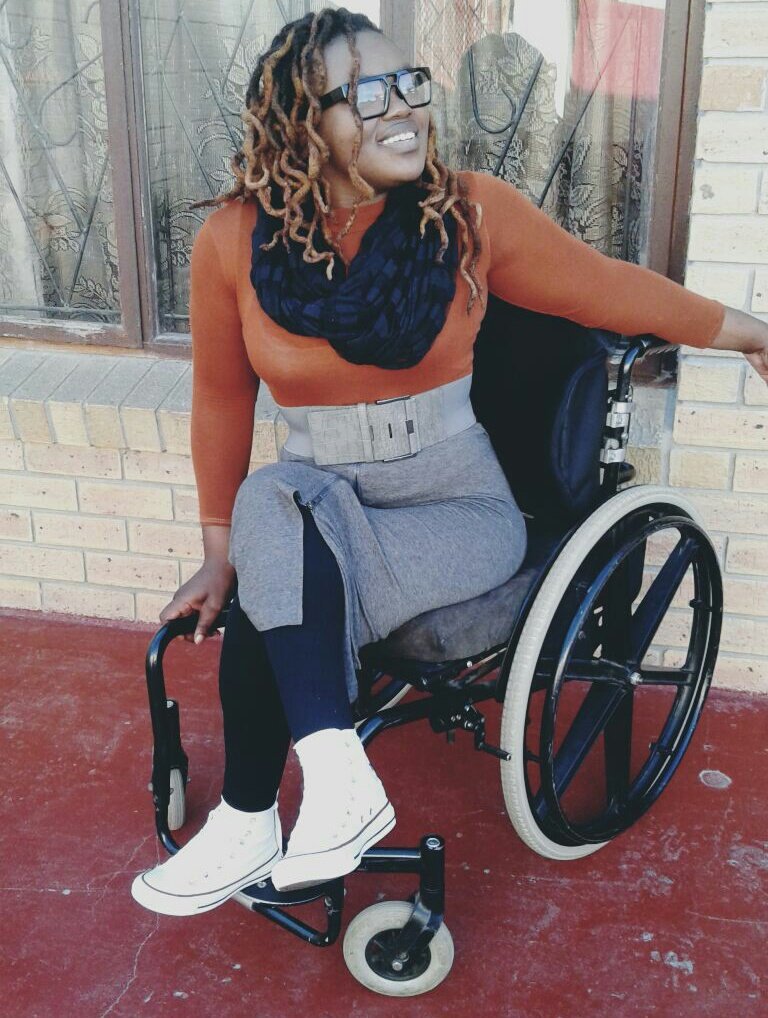 RoyaltiOnWheels's tweet photo. Winter starter pack for intombi zase Gospel🙈🙉🙊 https://t.co/1ND7rTrxki