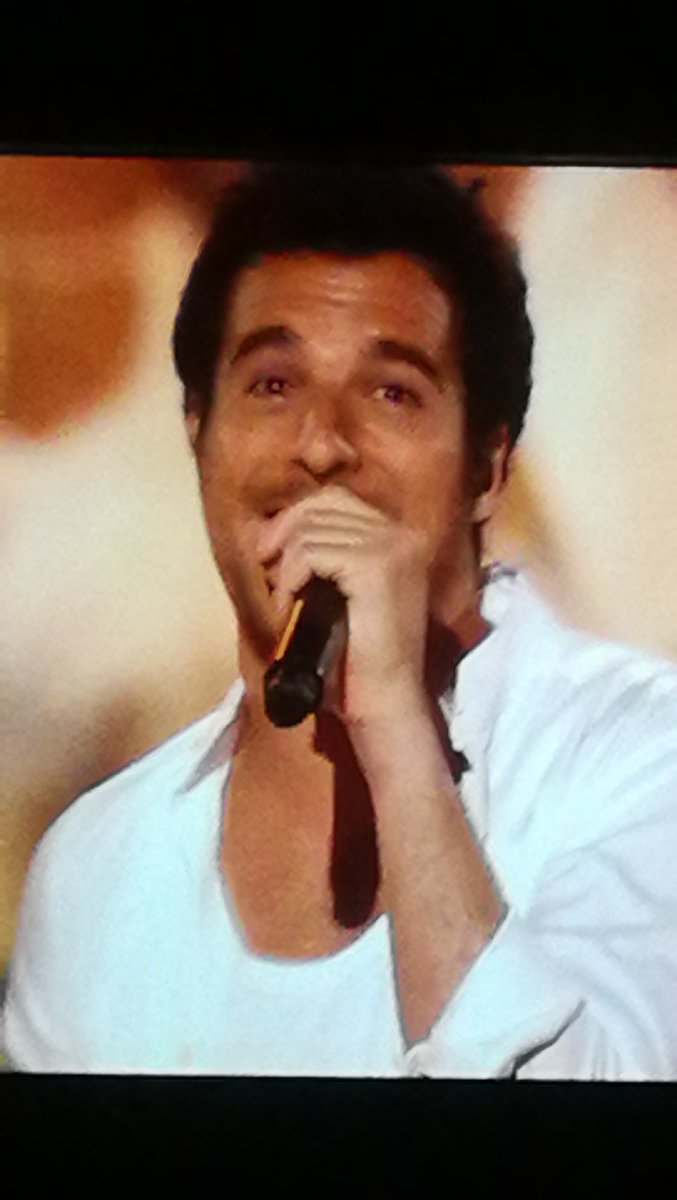 GGOUBAND's tweet photo. Étant donné qu'ici il🌧️, et bien j'ai regardé en replay #LCDLA2018 😂😂, et surtout le passage où il y a @Amir_Off 🤣🤣, quelle surprise 😃. https://t.co/r7LAY1zpSY