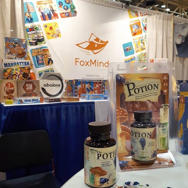 FoxMind's tweet photo. The Astra show is now open! come by booth 833 to see our latest games! 😀 #astrashow #astra2018 #astrashow2018 #boardgames #bgg #games #toys #neworleans #fun #FoxMind https://t.co/ySrck1cXUf https://t.co/e0uf4e1toC