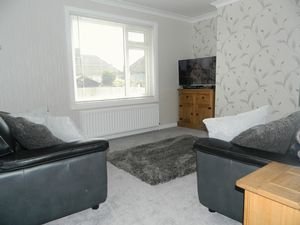 AveryWSM's tweet photo. NEW - MILTON - £180,000
A well proportioned 3 bedroom, 2 reception room end of terrace house on Milton Hillside. To the rear there are enclosed gardens and the property benefits from off street parking to the front. Contact us for more details!

https://t.co/4JvD54LVtU https://t.co/nYFnHc9oLc