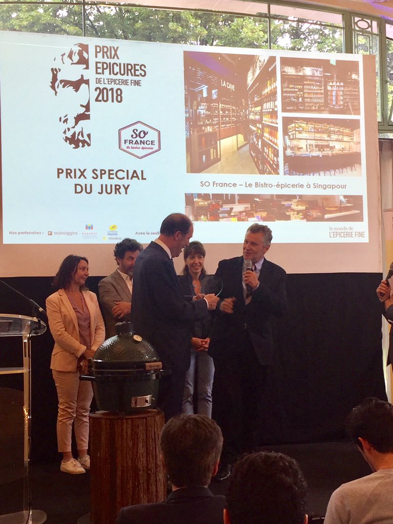 Le jury des #Epicures2018 décerne le prix du meilleur concept de l'année 2018 au bistrot épicerie #SoFrance. Un concept store qui représente la richesse du patrimoine #agricole et #agroalimentaire français.